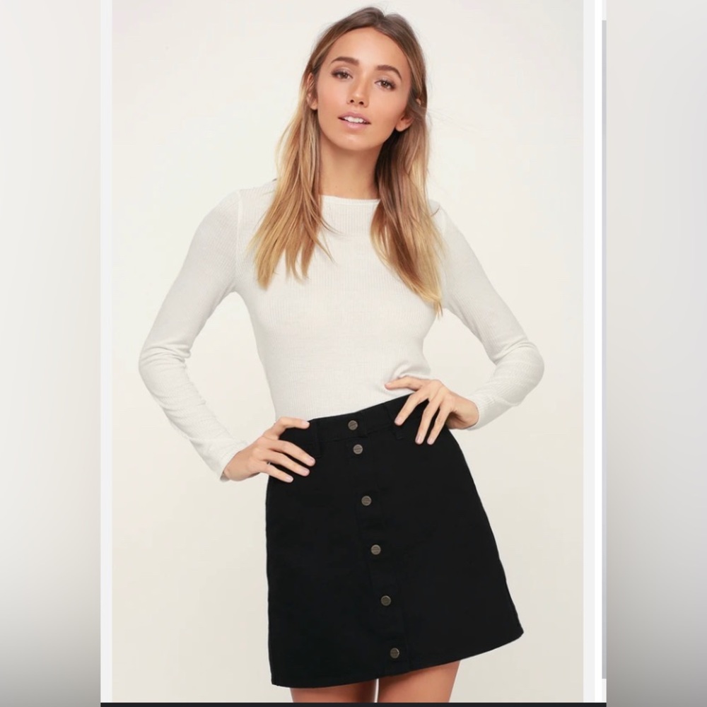 Black button skirt Brandy Melville